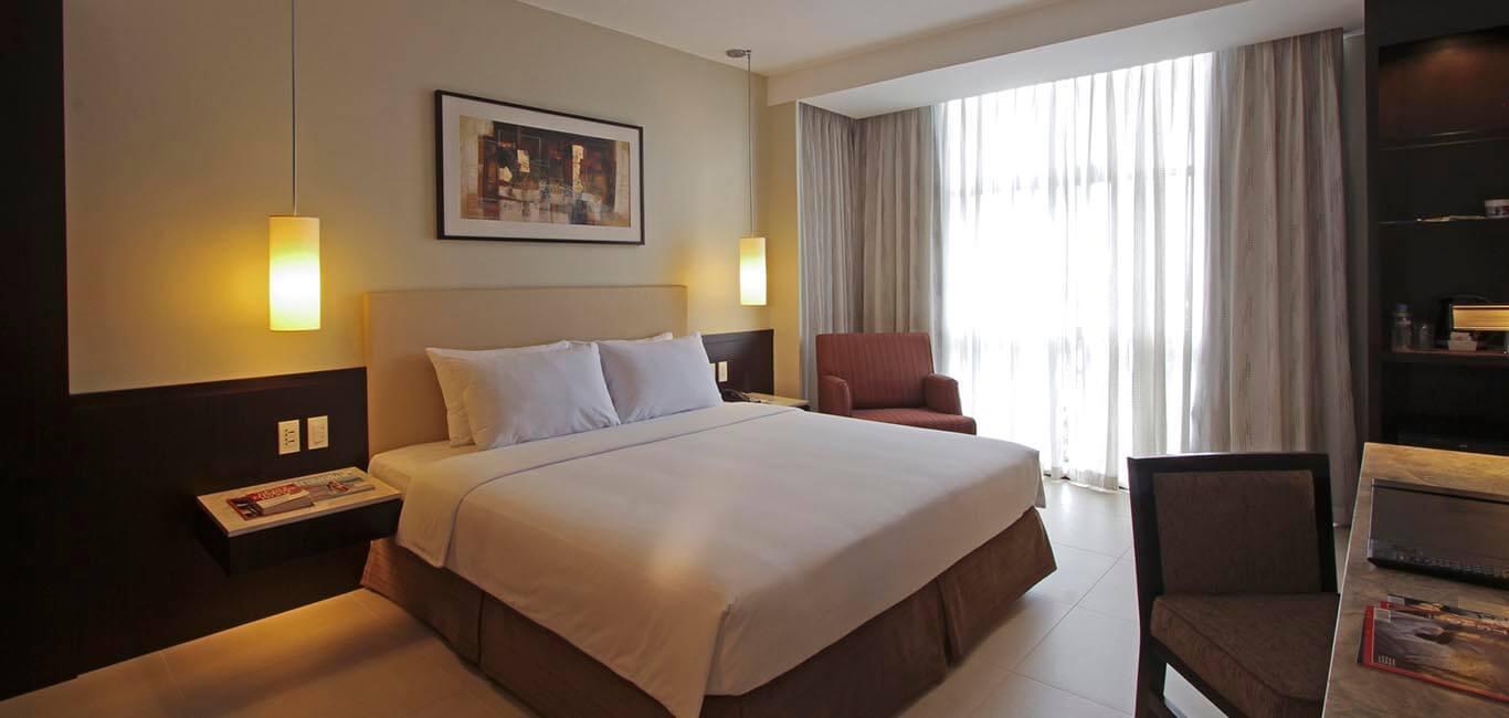 The B Hotel Alabang Muntinlupa City Екстер'єр фото