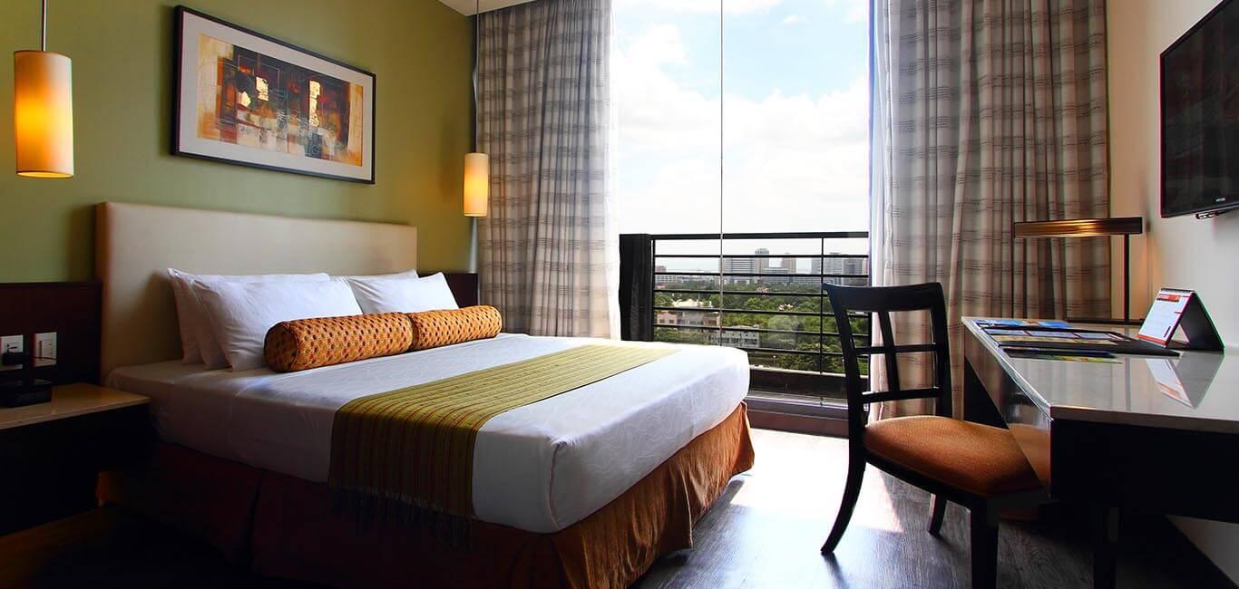 The B Hotel Alabang Muntinlupa City Екстер'єр фото