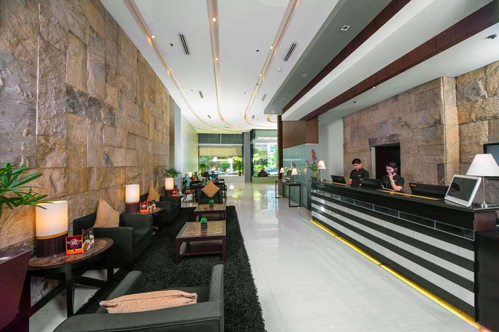The B Hotel Alabang Muntinlupa City Інтер'єр фото