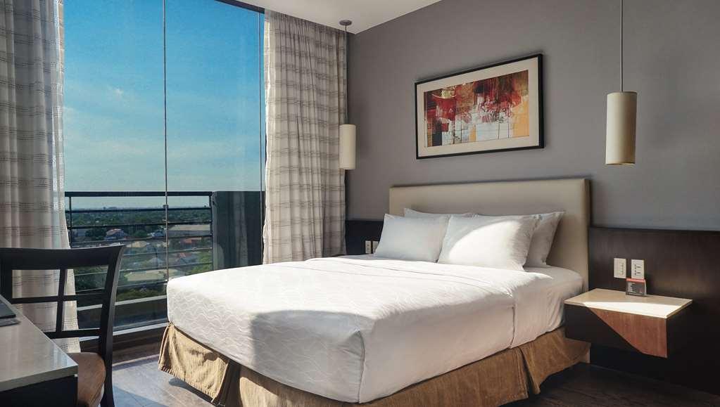 The B Hotel Alabang Muntinlupa City Номер фото